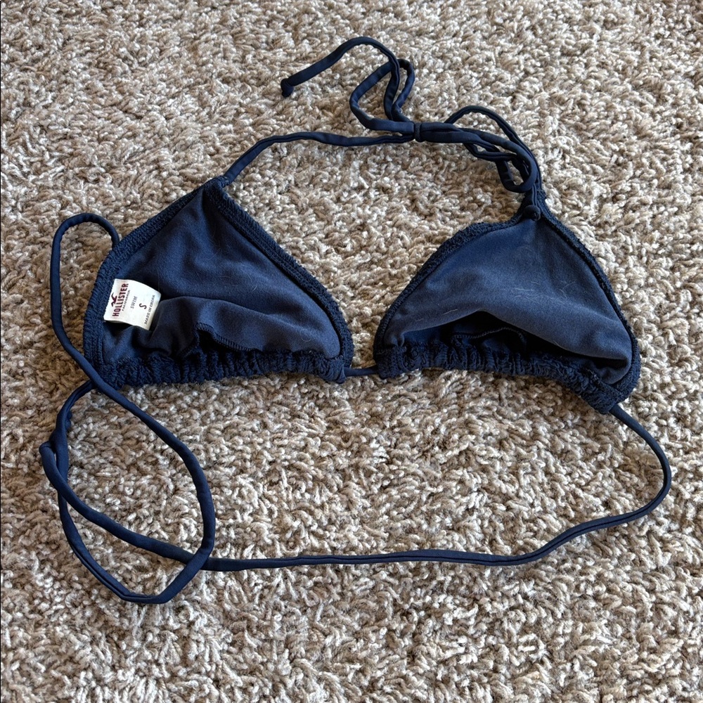 💙Hollister Navy Bikini Top!💙 - Picture 6 of 6